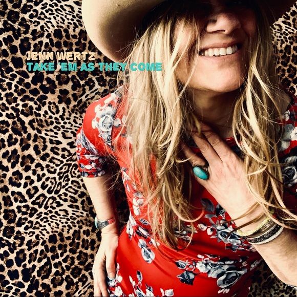 Meet your Posher, Jenn - Picture 9 of 12